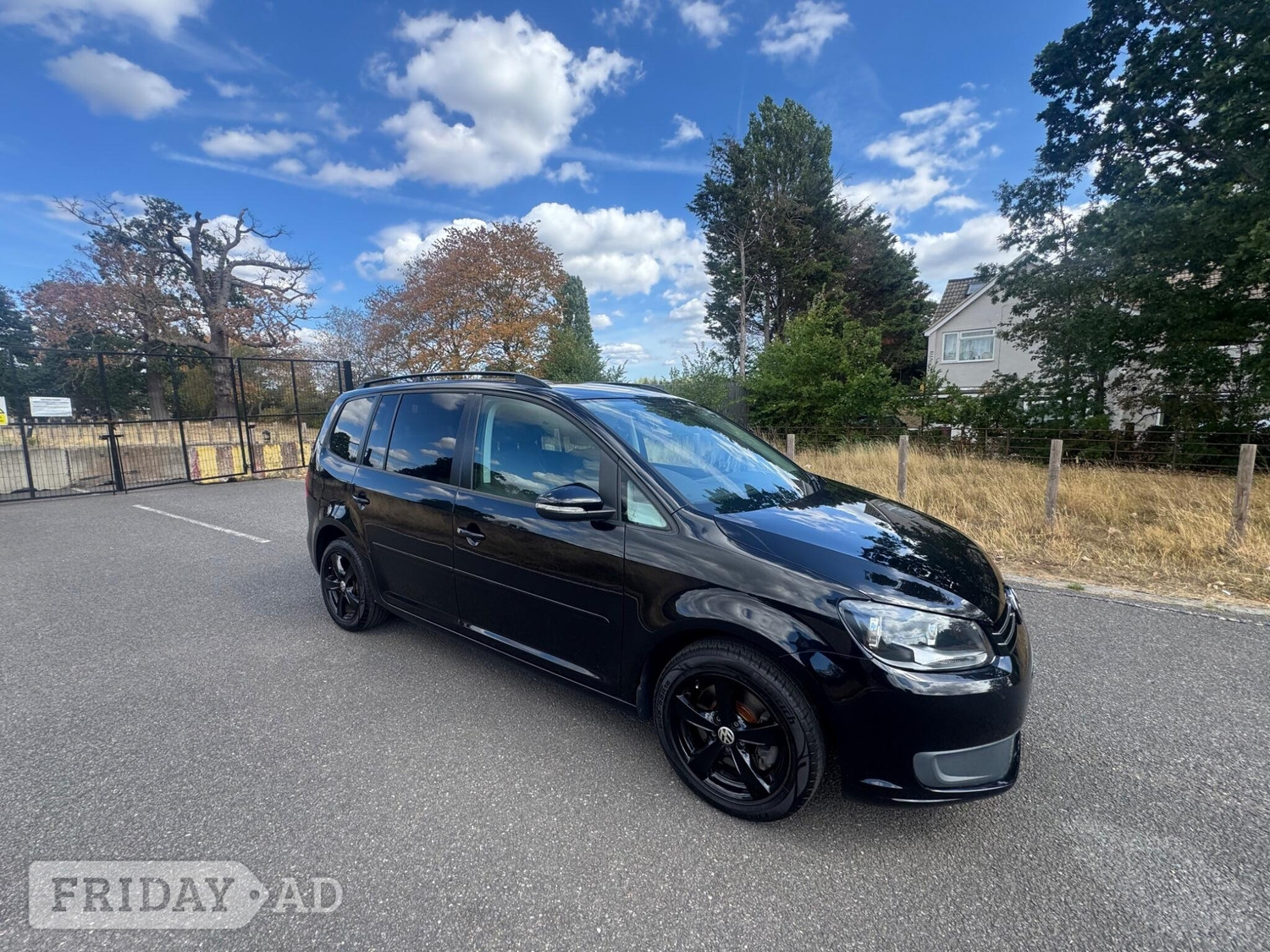 Volkswagen Touran Hayes