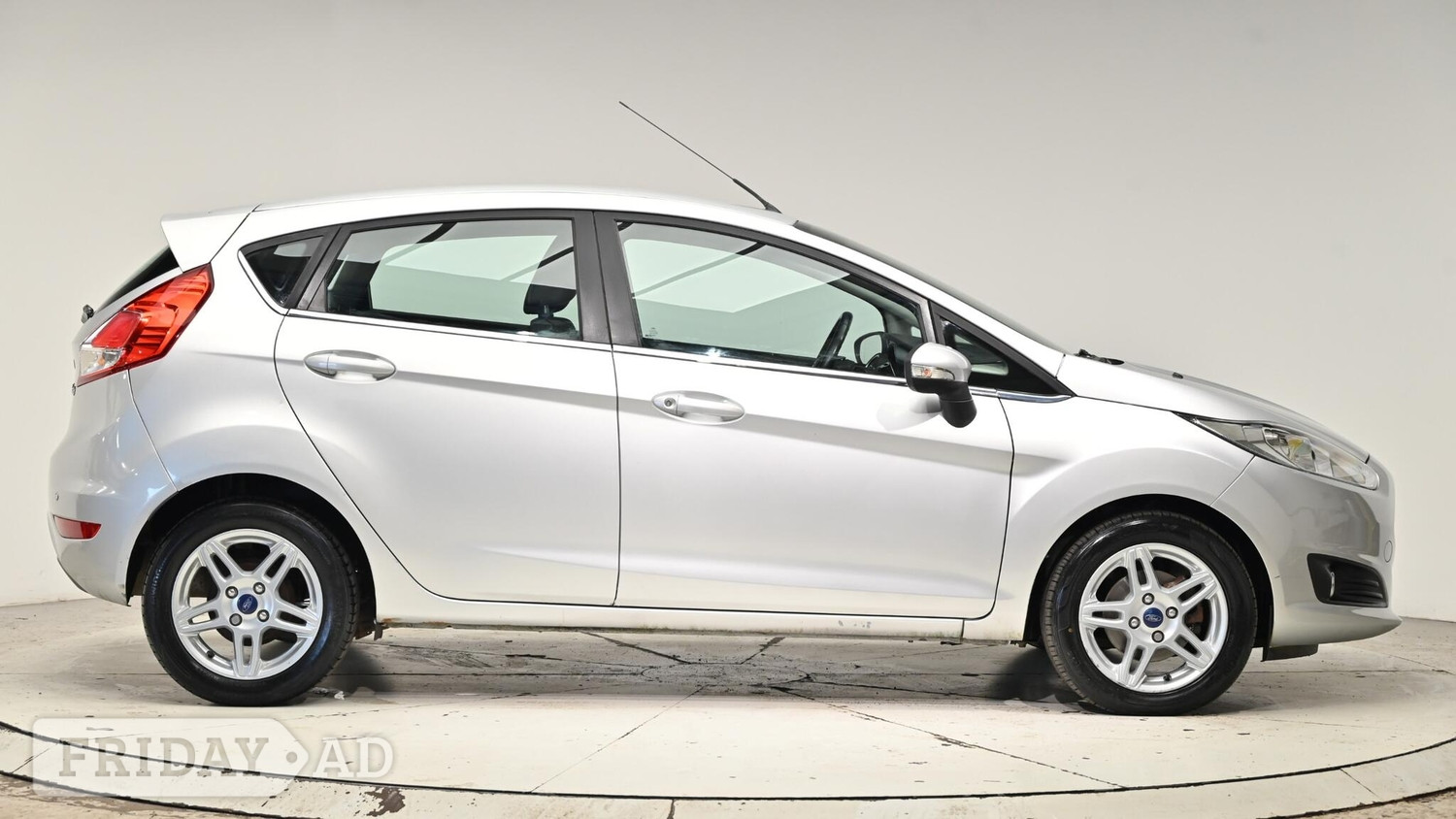 Ford Fiesta 2013 - Cars in Cullompton
