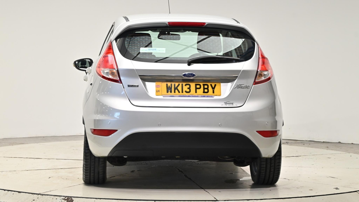 Ford Fiesta 2013 - Cars