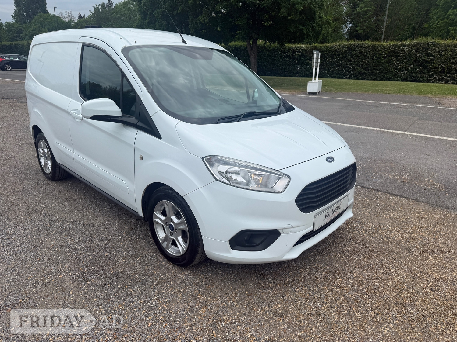 Ford Transit Courier Chertsey