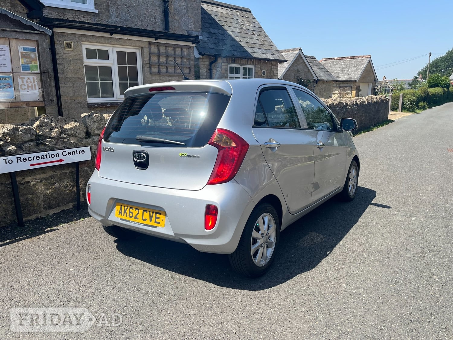 Kia Picanto 2012 - Cars in Newport