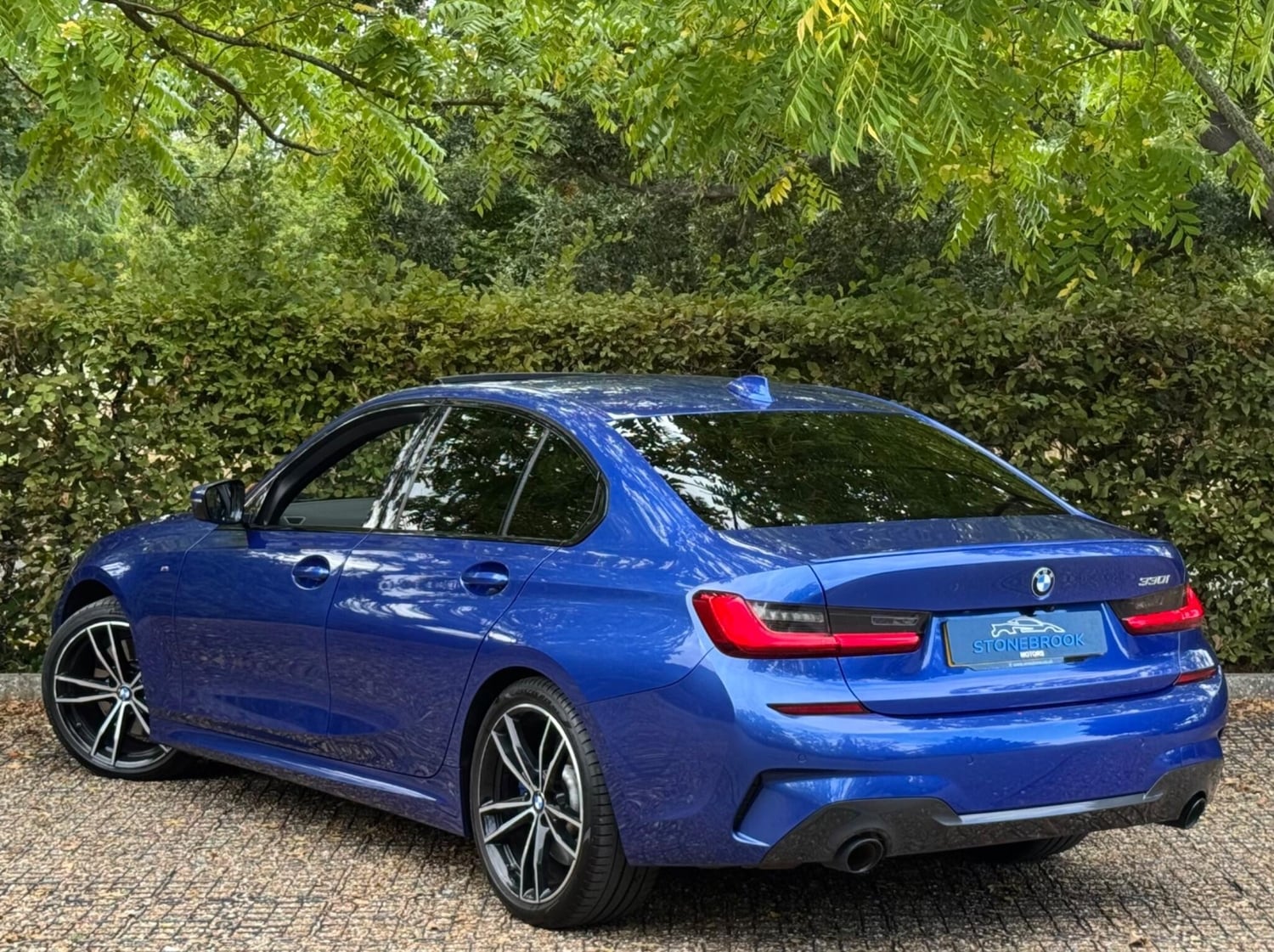 BMW 3 Series 2019 - Cars in Hillingdon
