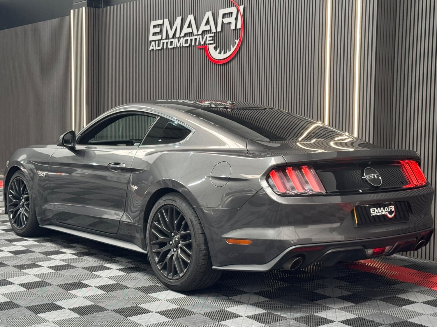 Ford Mustang 2017 - Cars in Lambeth