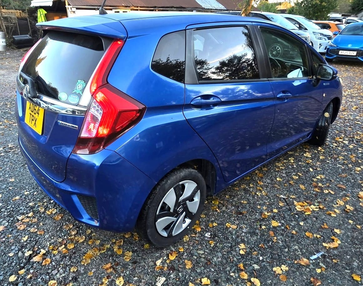 Honda Fit 2014 - Cars in March
