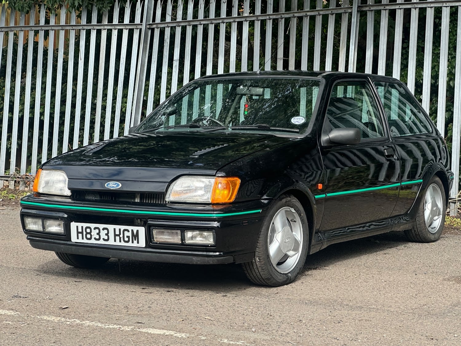 Ford Fiesta 1990 - Cars