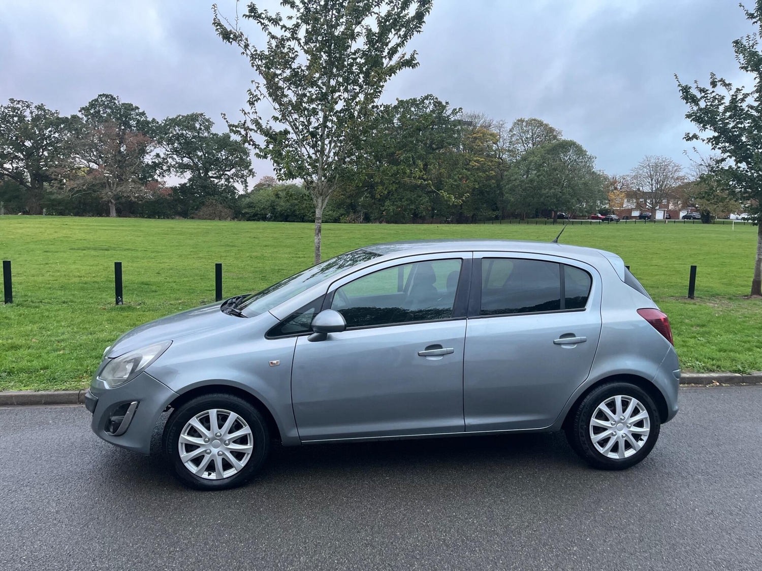 Vauxhall Corsa 2013 - Cars