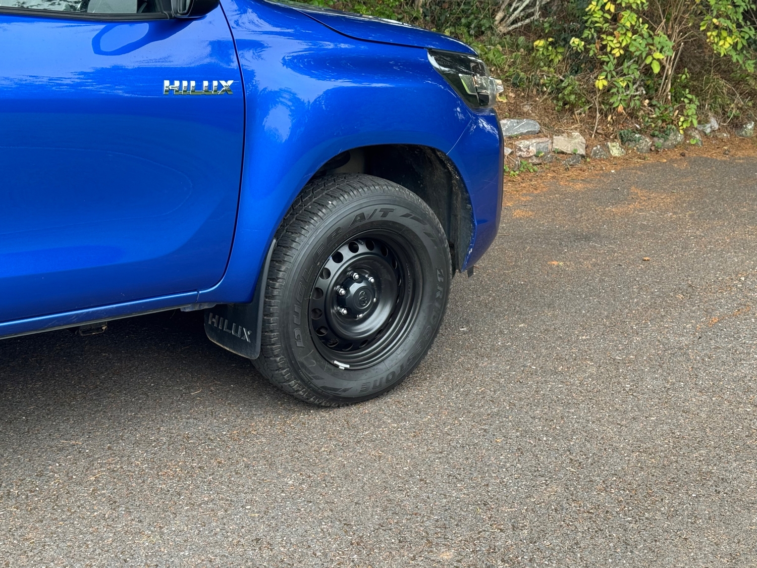 [ berth ]Toyota Hilux