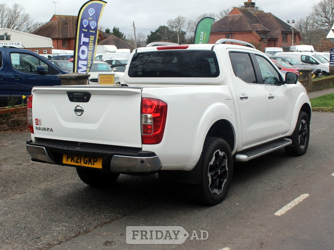 Nissan Navara 2021 - Vans & Commercial Vehicles