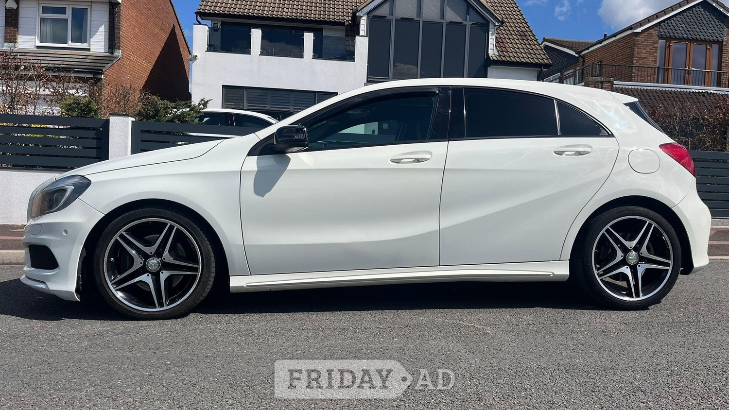 [ berth ]Mercedes-Benz A Class