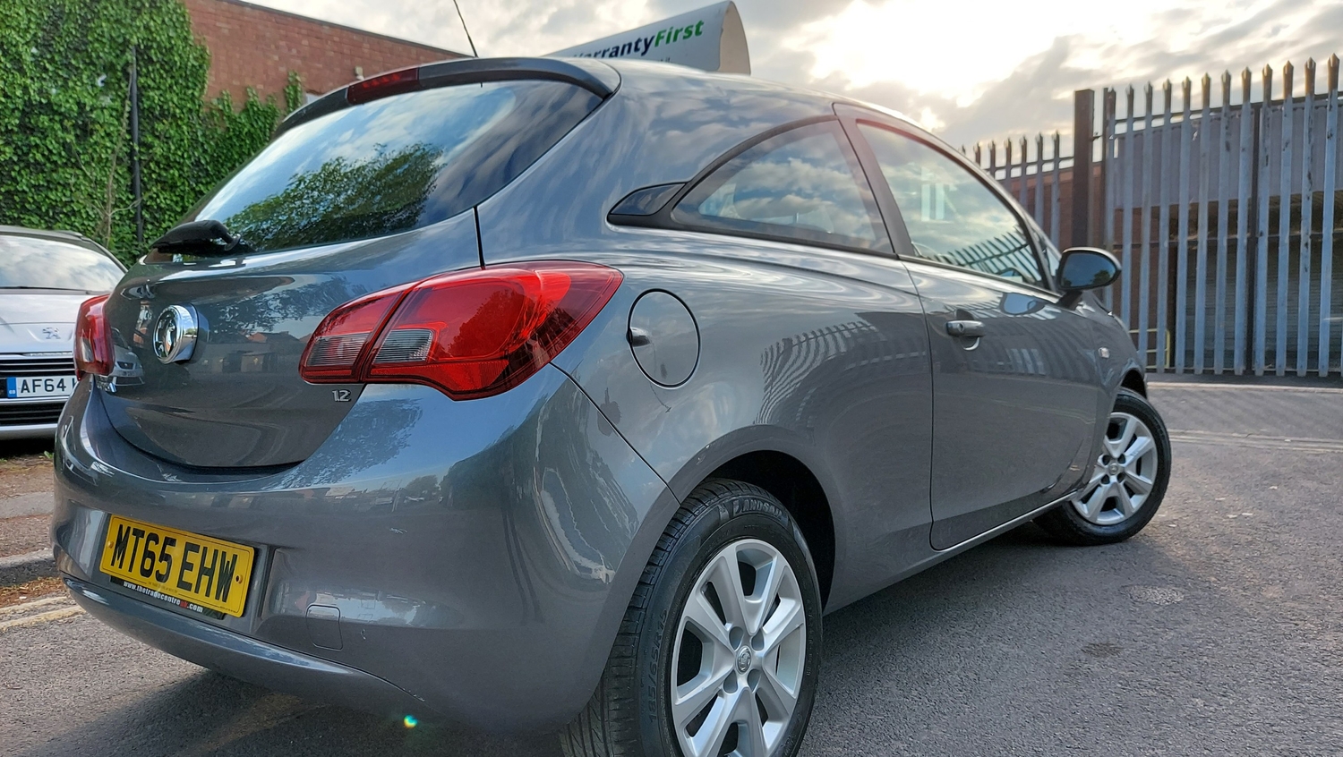 [ berth ]Vauxhall Corsa