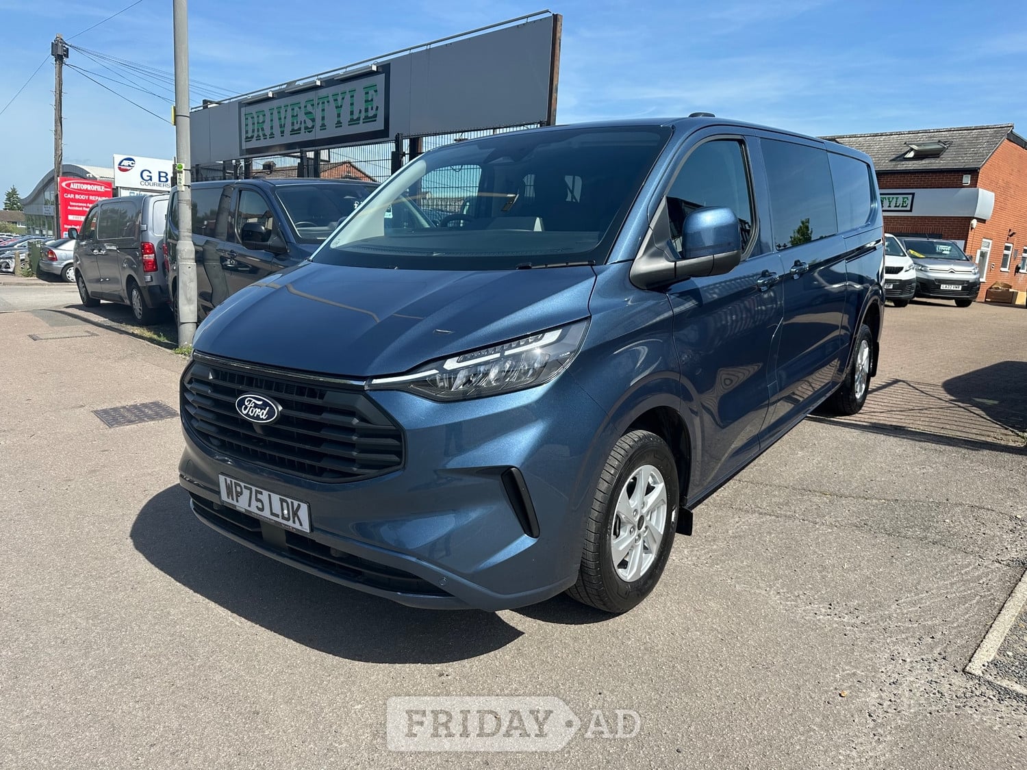 Ford Transit Custom 2025 - Vans & Commercial Vehicles in Dunstable