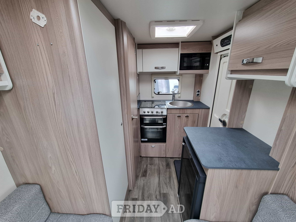 [2 berth ]Swift Sprite Compact
