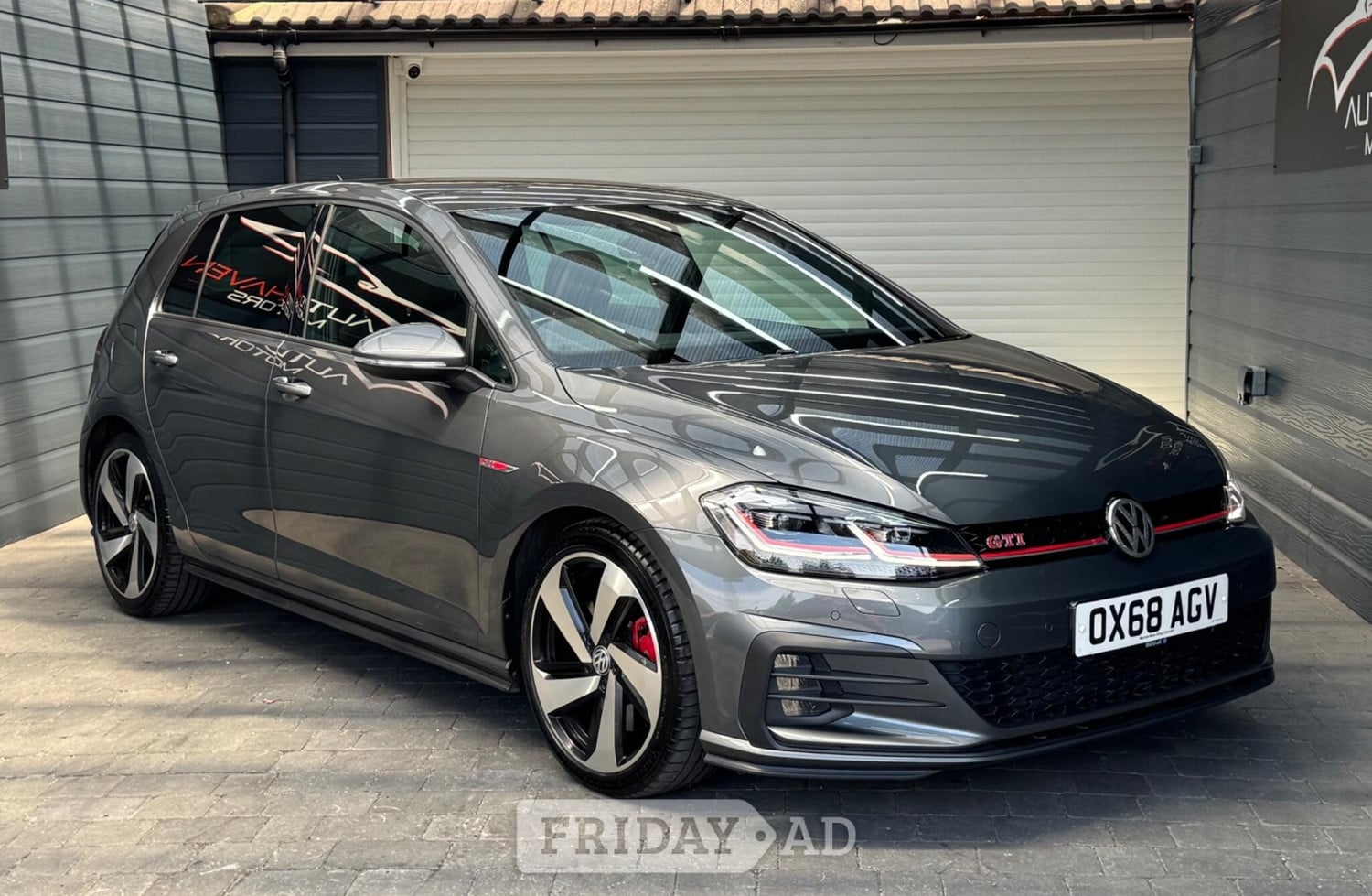 [ berth ]Volkswagen Golf