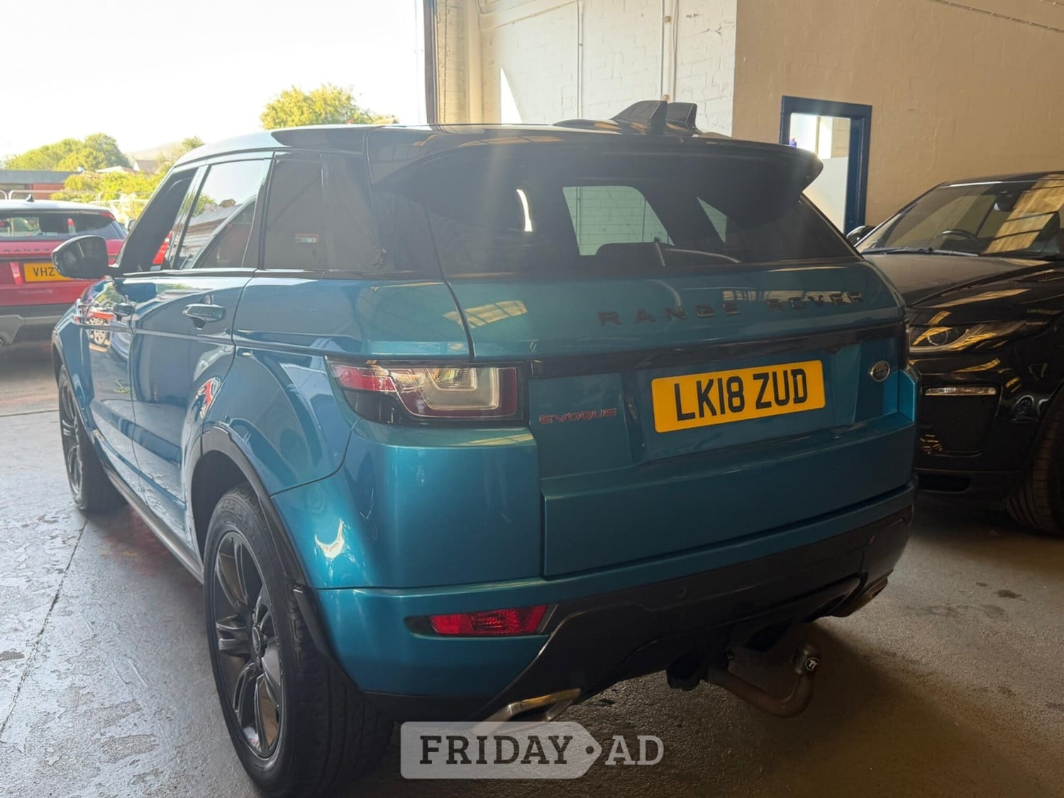 Land Rover Range Rover Evoque 2018 - Cars in Pontypridd