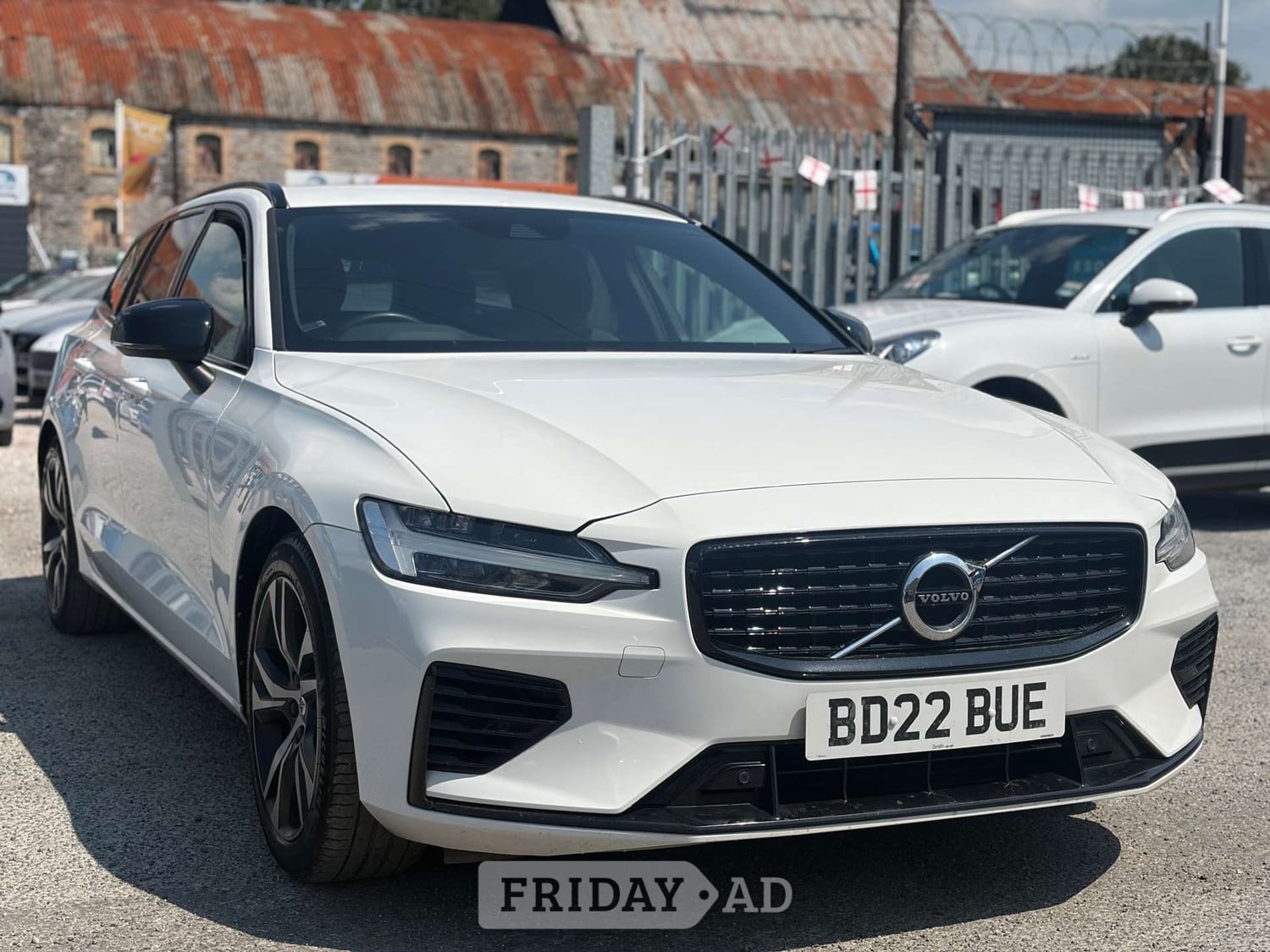 Volvo V60 2022 in Plymouth