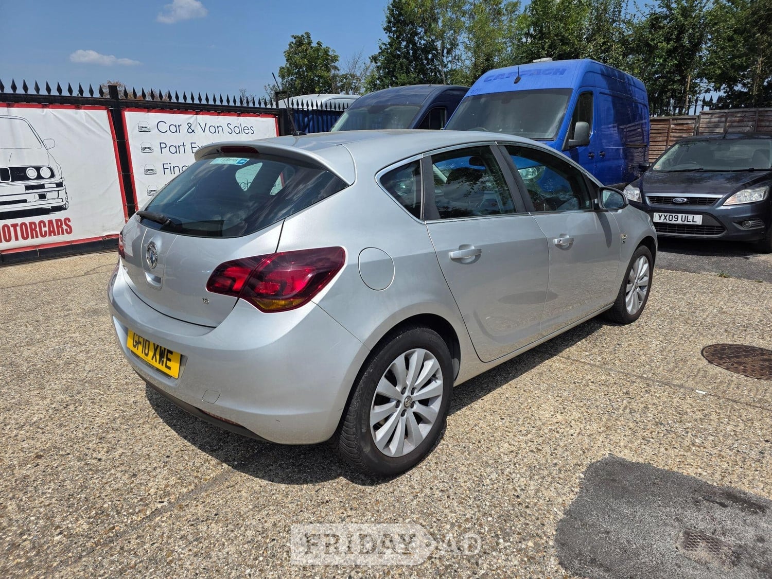 [ berth ]Vauxhall Astra