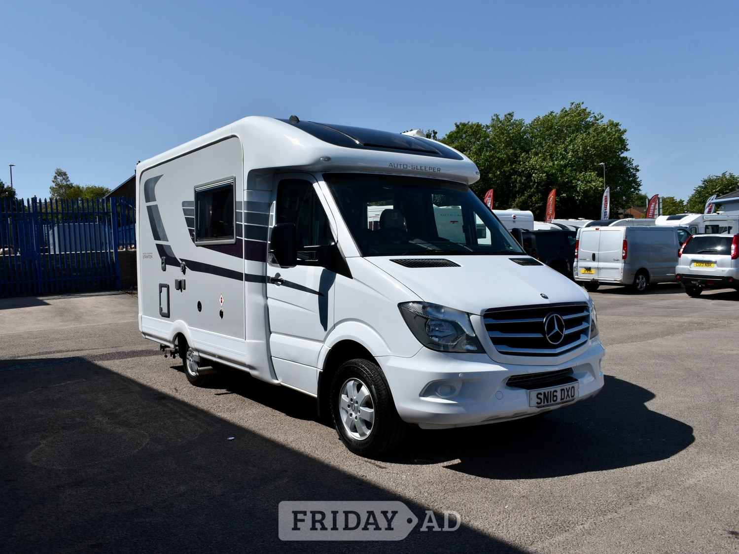 Auto-Sleepers Stanton 2016 - Motorhomes & Caravans in Coleford
