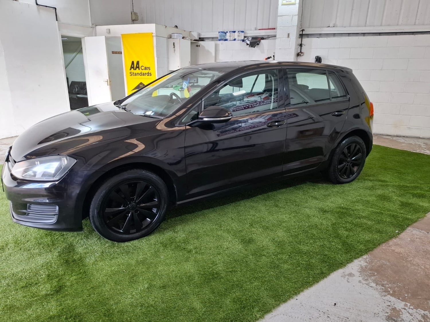 Volkswagen Golf 2013 - Cars in Dewsbury