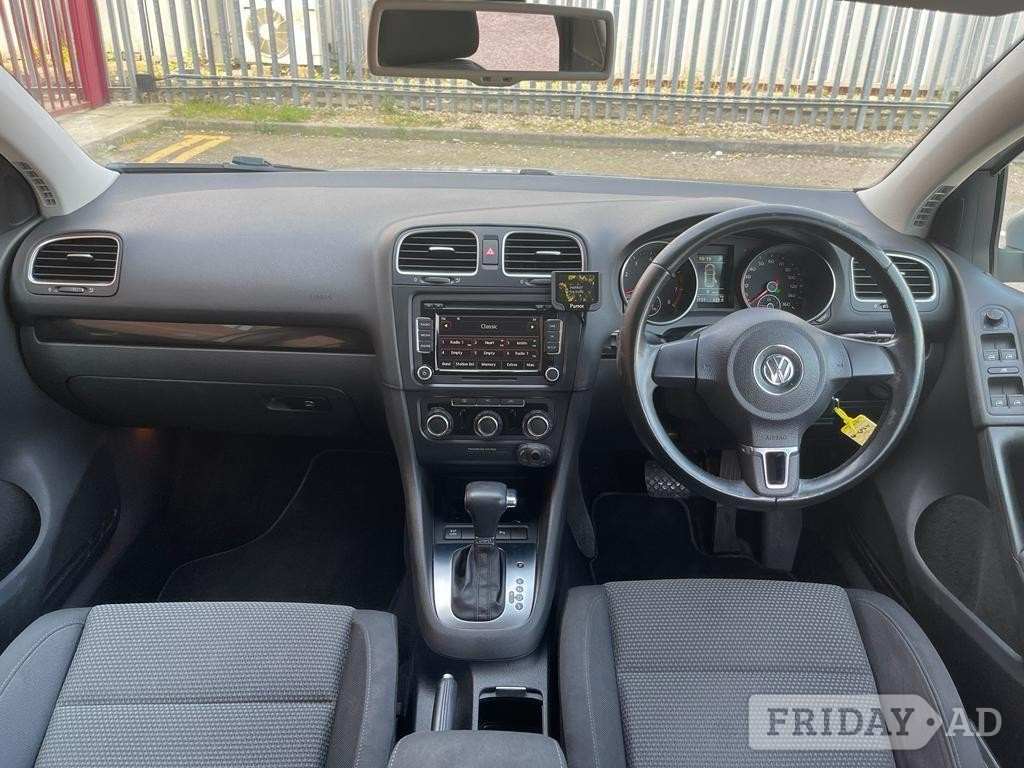Volkswagen Golf 2009 - Cars