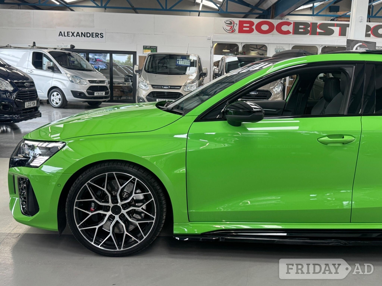 [ berth ]Audi RS3