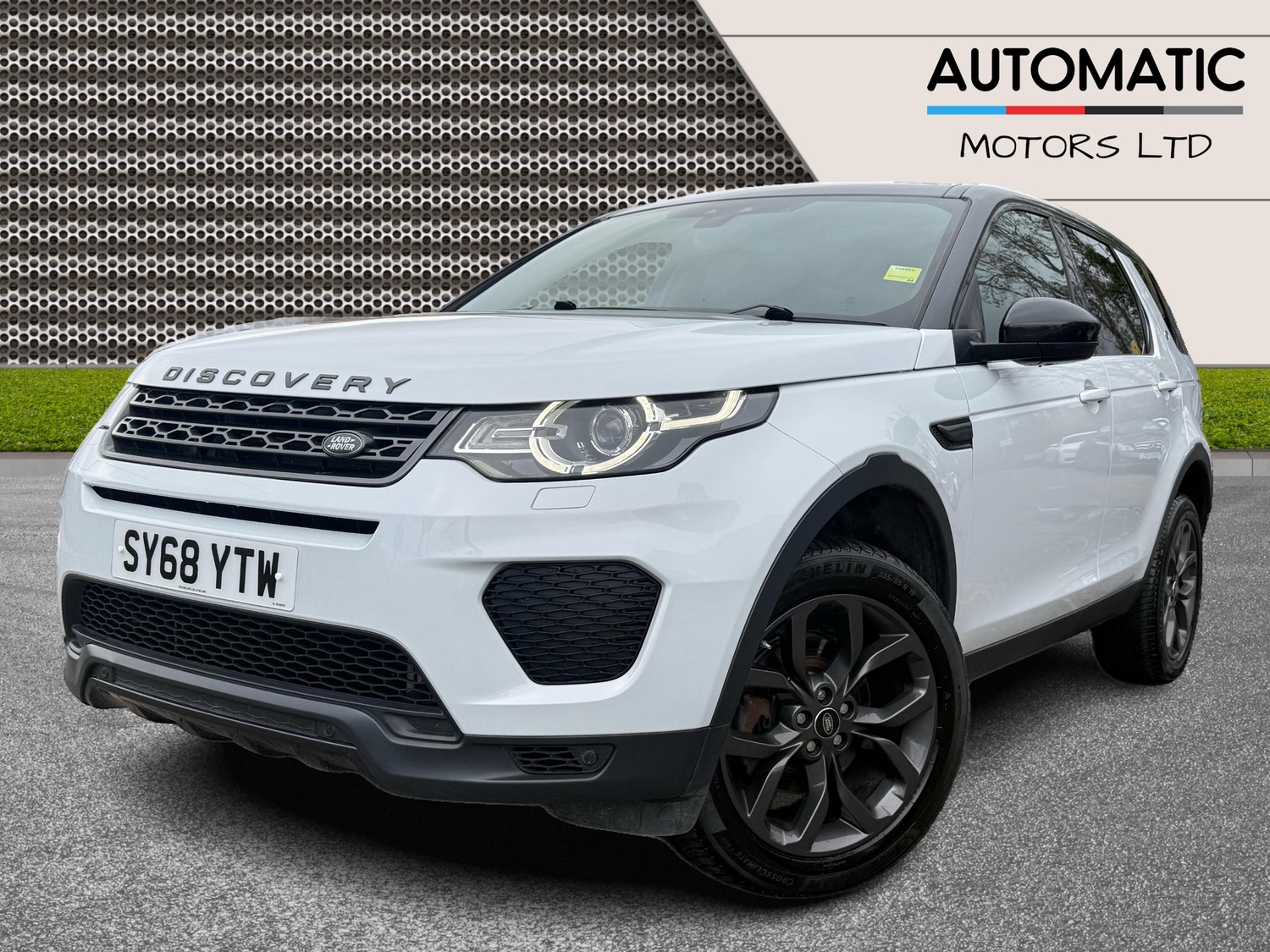 Land Rover Discovery Sport 2018 - Cars in Hillingdon