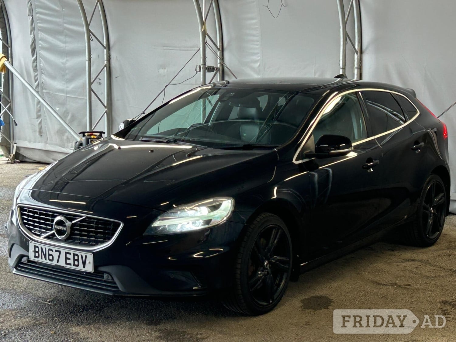 [ berth ]Volvo V40