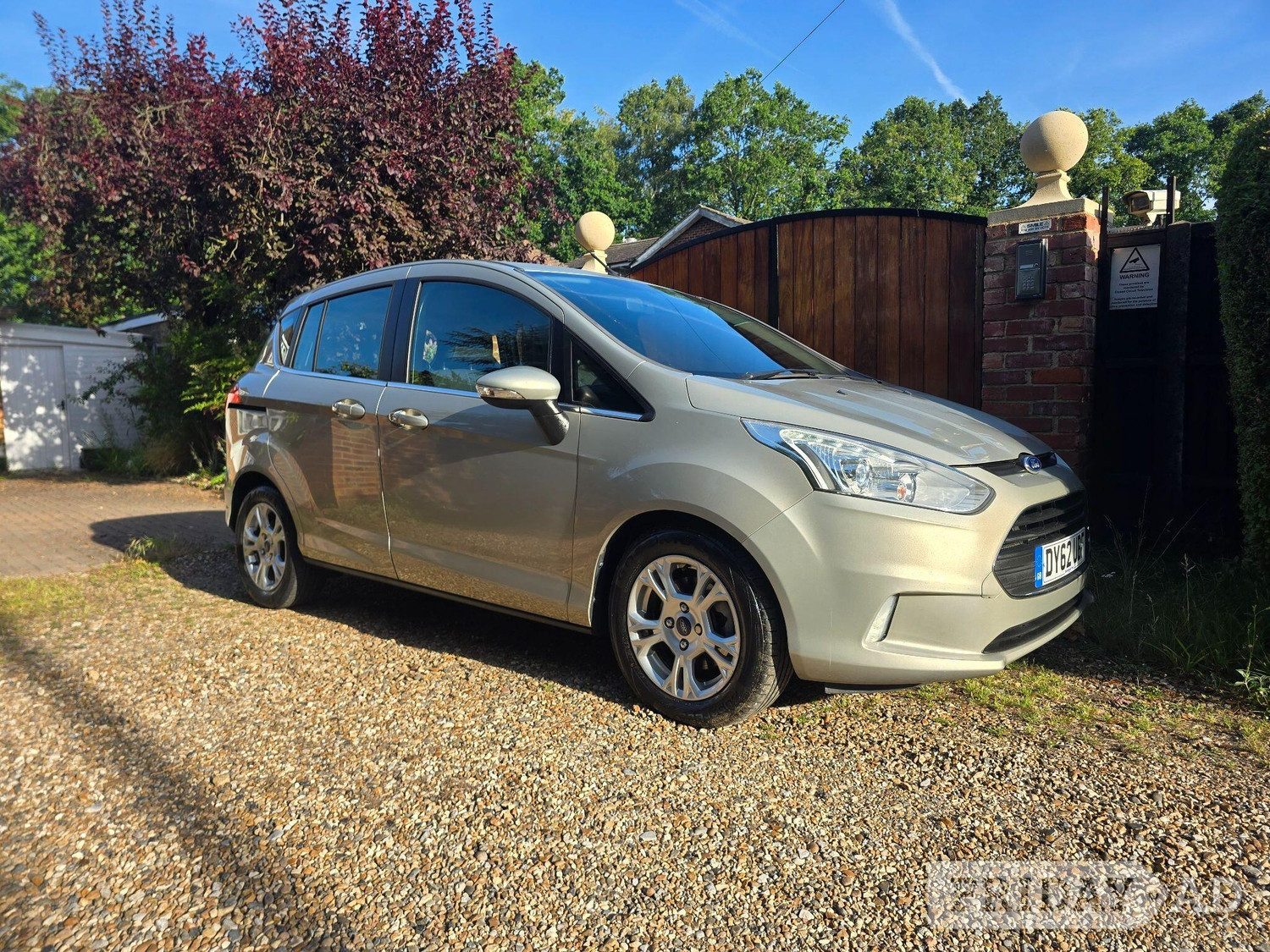 Ford B-MAX 2013 in Aldershot
