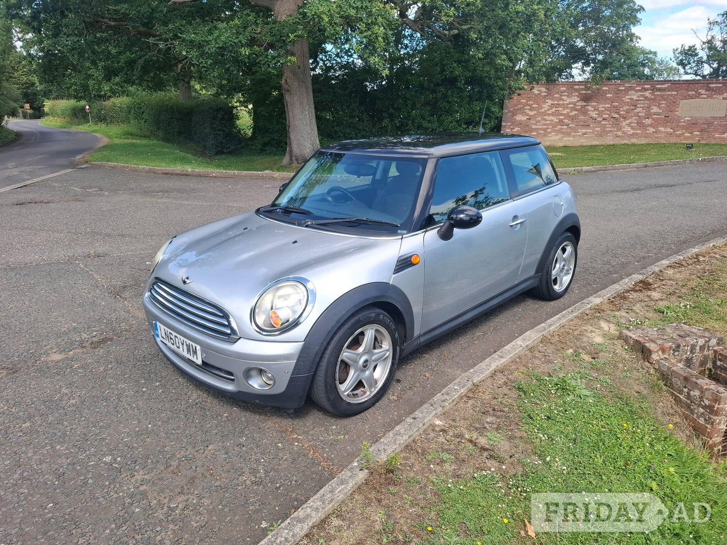 [ berth ]Mini Hatch