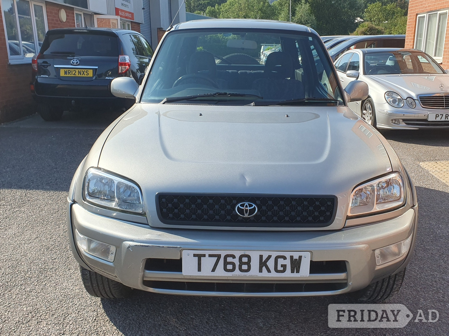 [ berth ]Toyota RAV4