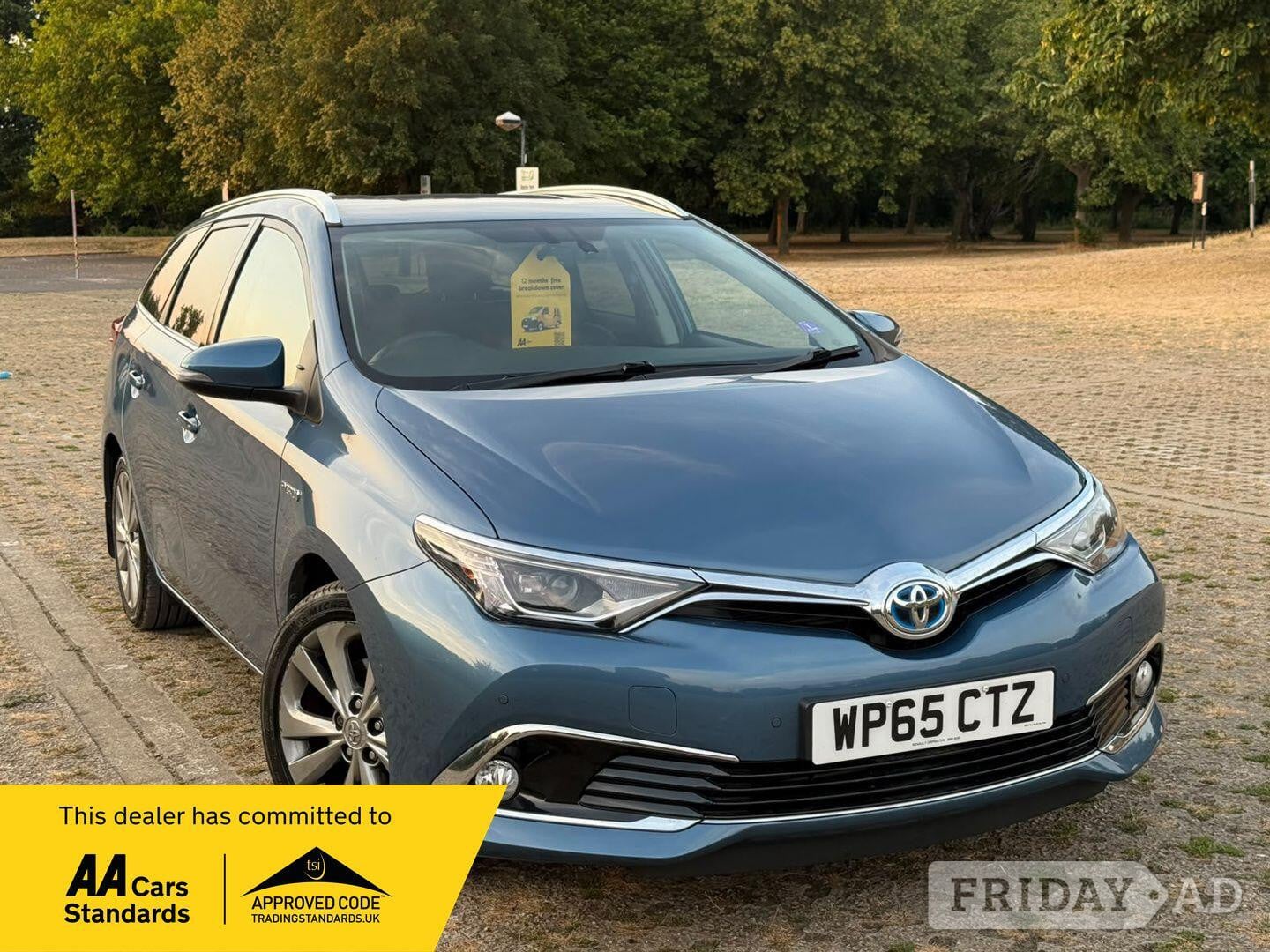 Toyota Auris 2015 in Swanley