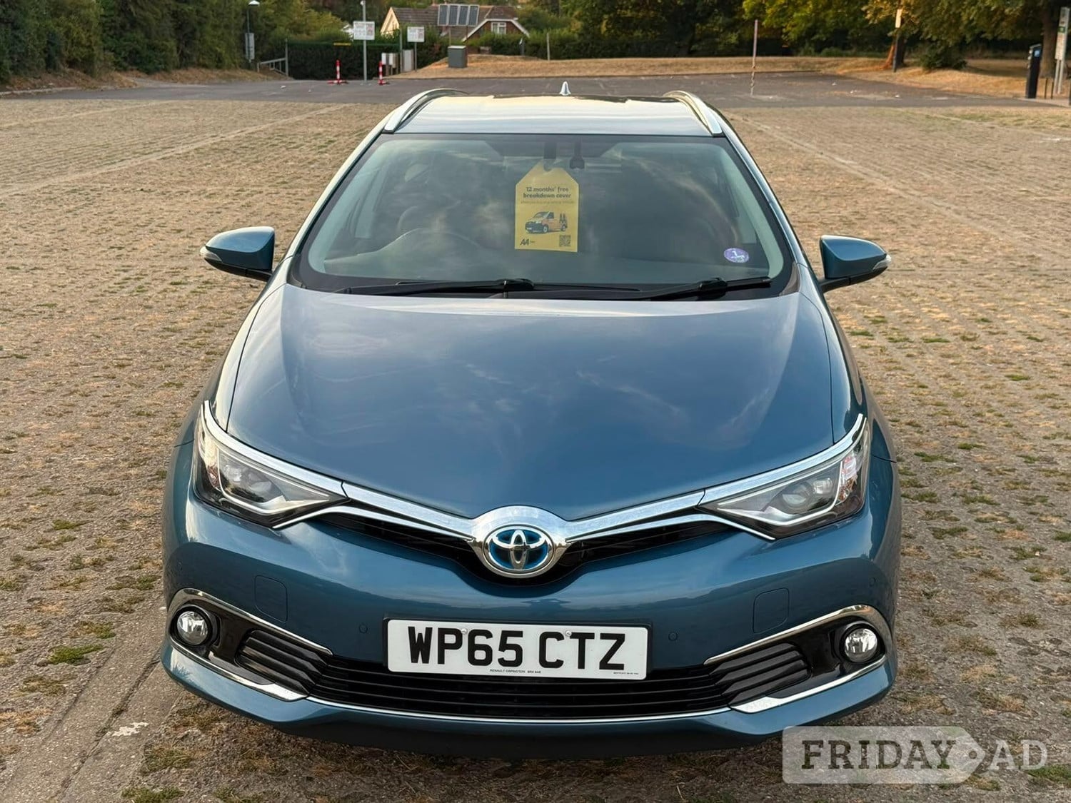 Toyota Auris 2015 - Cars