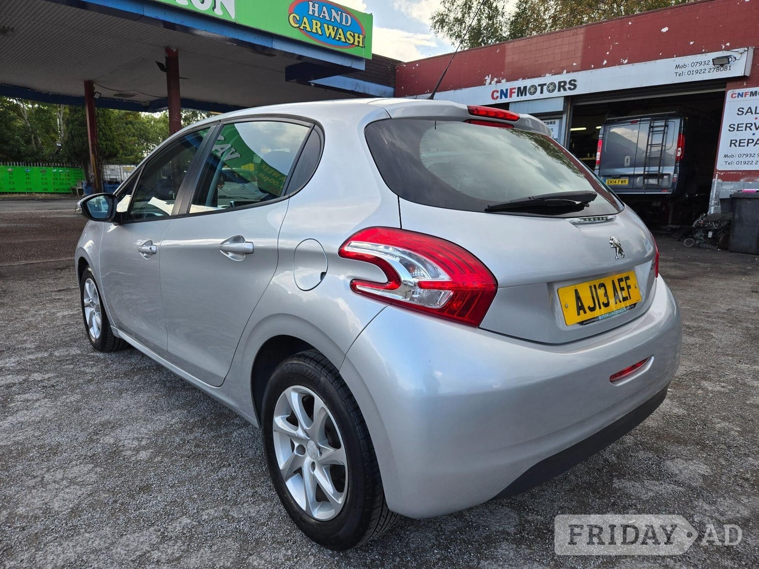 Peugeot 208 2013 - Cars