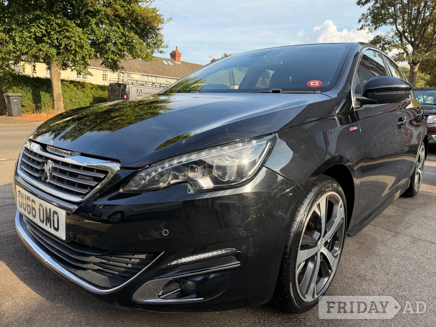 Peugeot 308 2016 - Cars in Kettering