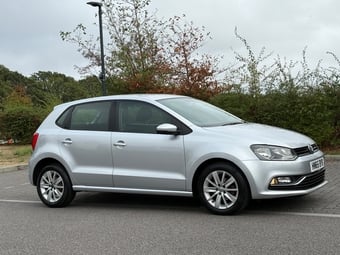 Volkswagen Polo 2015