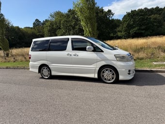 Toyota Alphard 2025