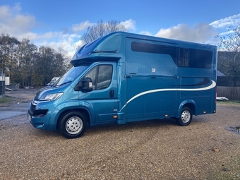 Trevett &amp; Smith  Citroen Horsebox