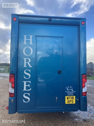Trevett &amp; Smith  4.5T Citroen Horsebox - Trailers & Horseboxes