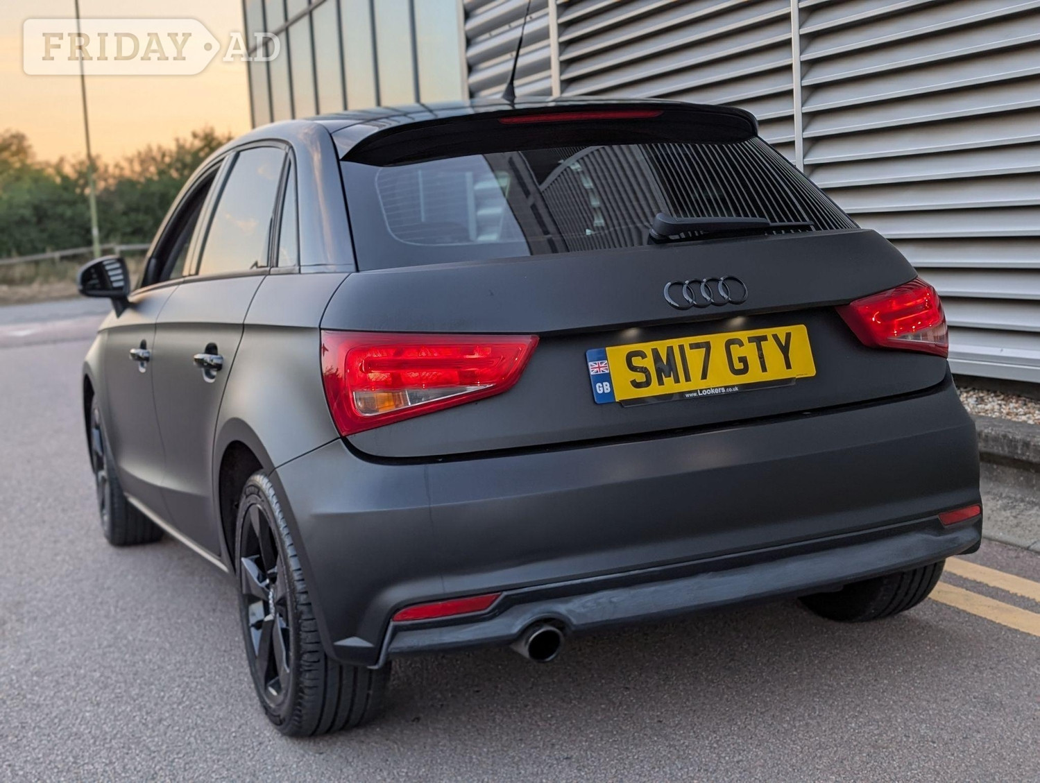 [ berth ]Audi A1