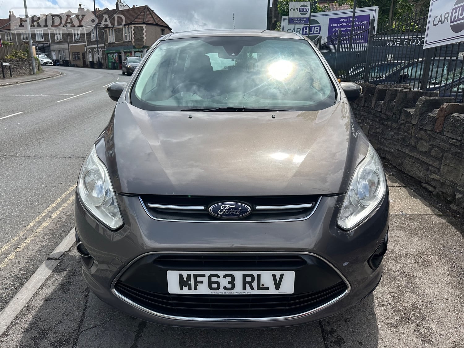 [ berth ]Ford C-MAX