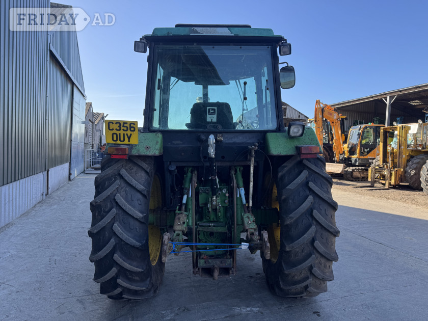 John Deere  () Tractor - Farm & Agricultural Vehicles