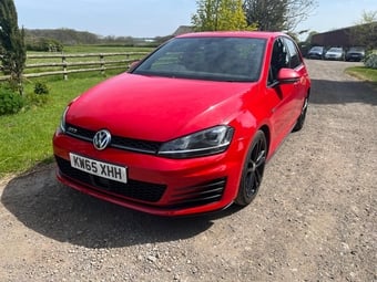 Volkswagen Golf 2016
