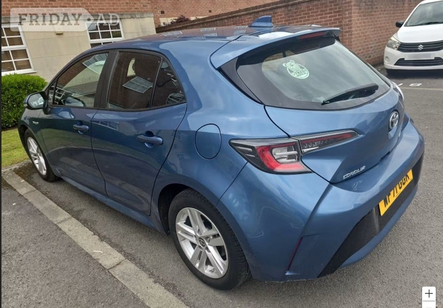 Toyota Corolla 2021 - Cars in Preston