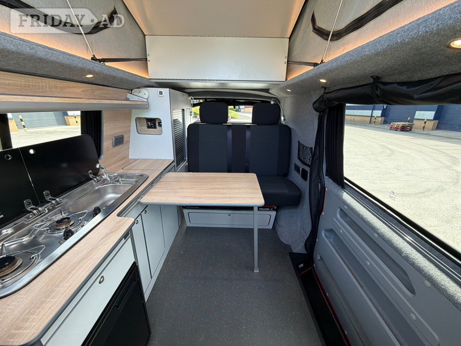 Volkswagen Transporter T30 2019 - Motorhomes & Caravans