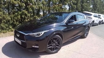 Infiniti Q30 2017