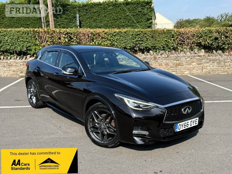 Infiniti Q30 2017 in Bristol