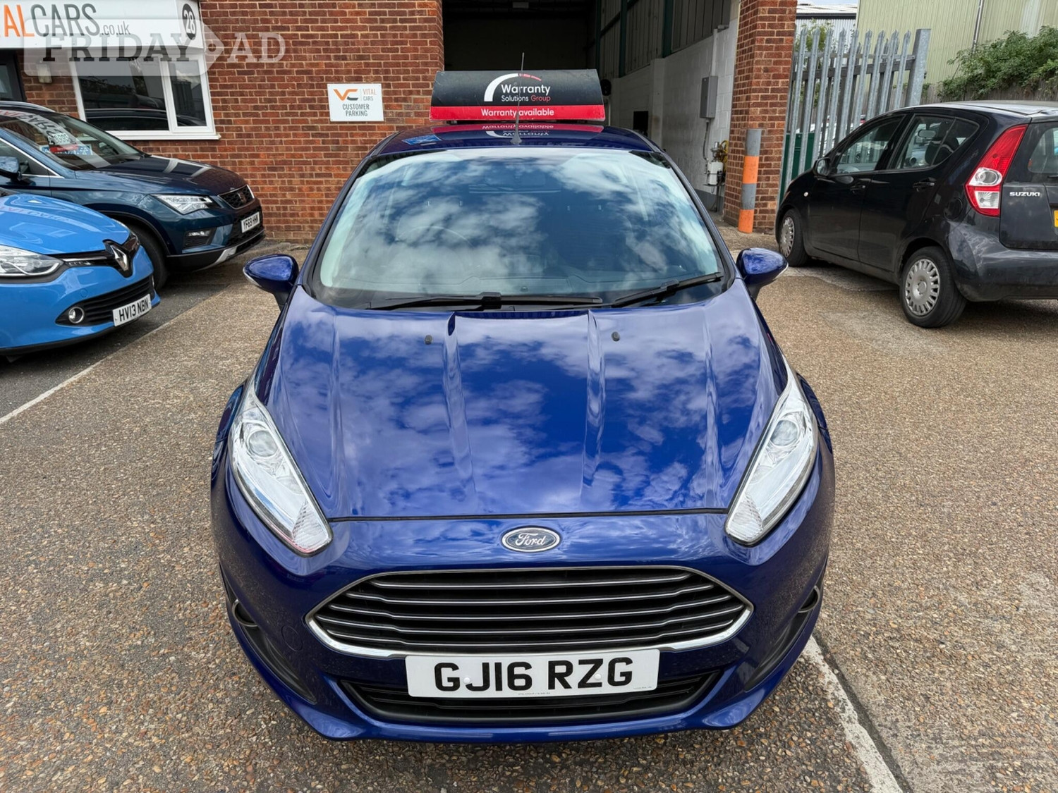 [ berth ]Ford Fiesta