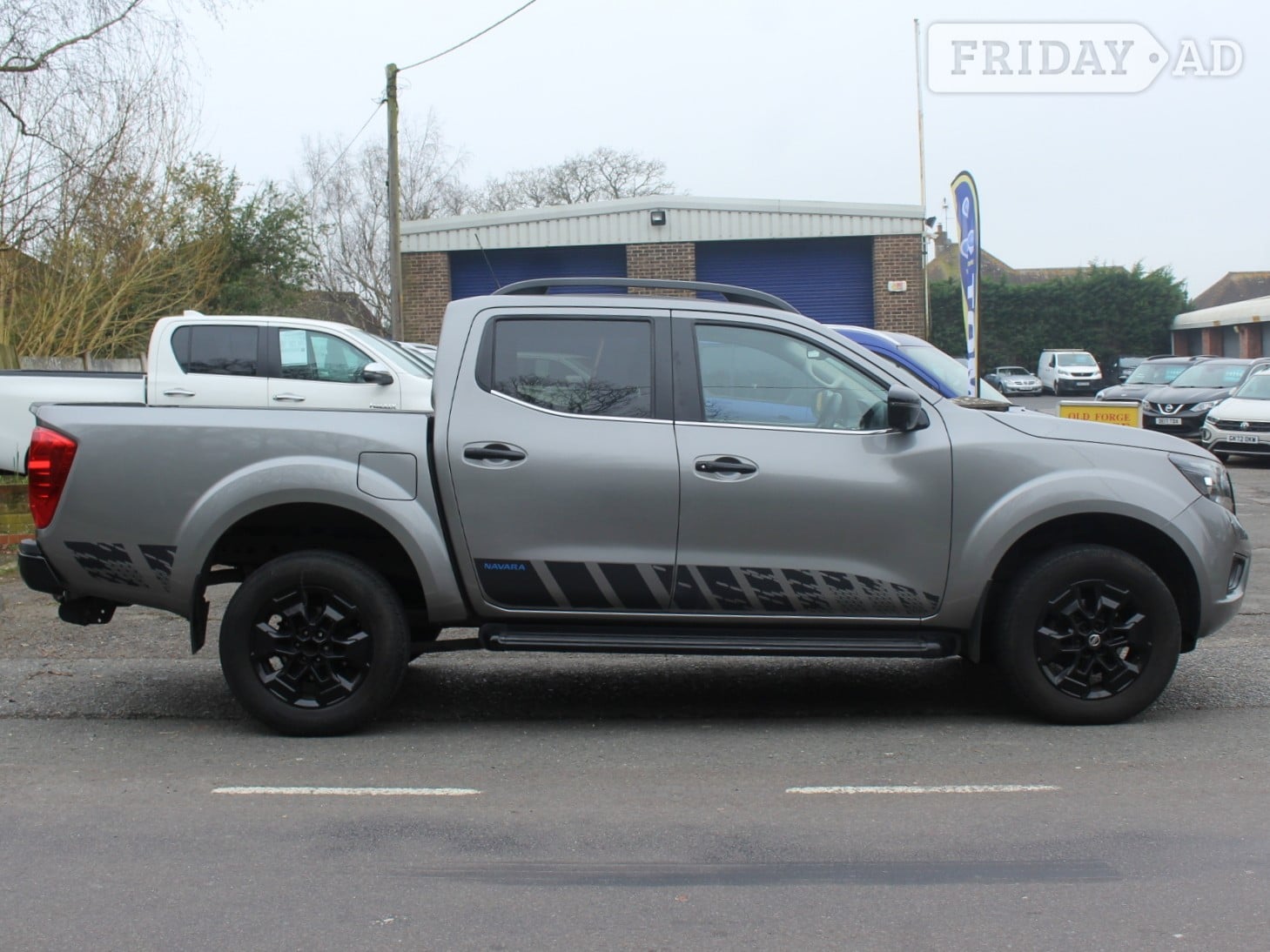 [ berth ]Nissan Navara