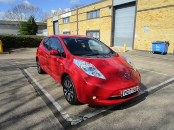 Nissan LEAF 2017
