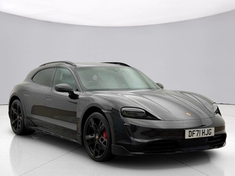 Porsche Taycan 2022