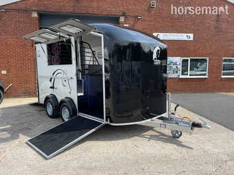 Cheval Liberte Maxi 3  Horse Trailer